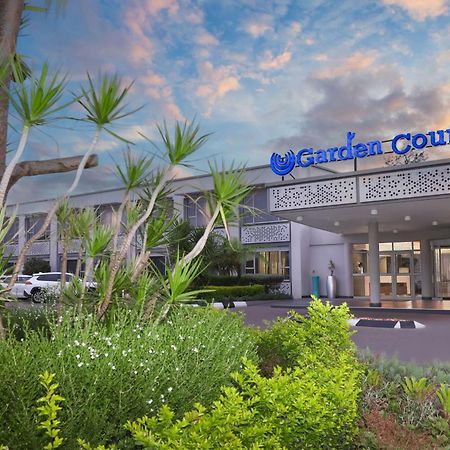 Garden Court امتاتا المظهر الخارجي الصورة